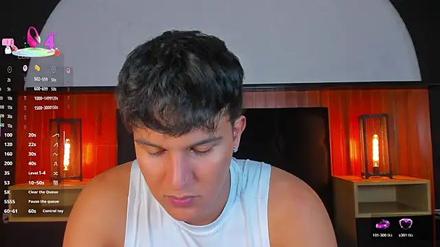 Snapshot of Leo_Savage_ chatting on 07/11/26, 04:48 Leo Savage online show from 07/11/26, 04:48