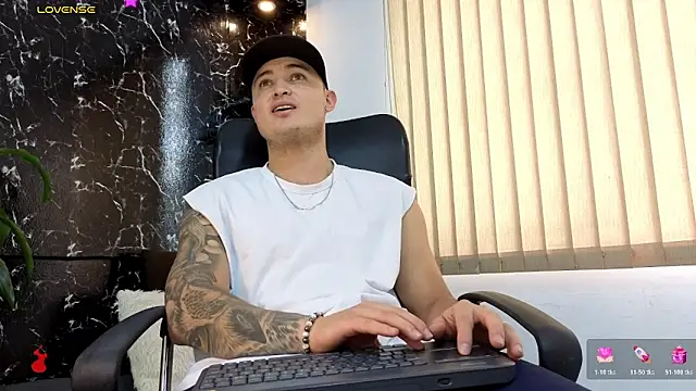 Alexander ferre online show from 02/24/26, 06:28