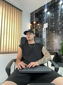 Alexander ferre online show from 04/05/26, 01:30