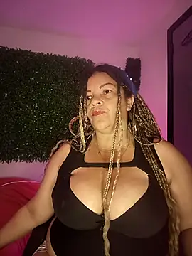 Eva Luxei online show from 10/28/25, 12:09