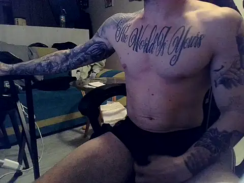 Wyrolowanyyy online show from 04/23/26, 07:27