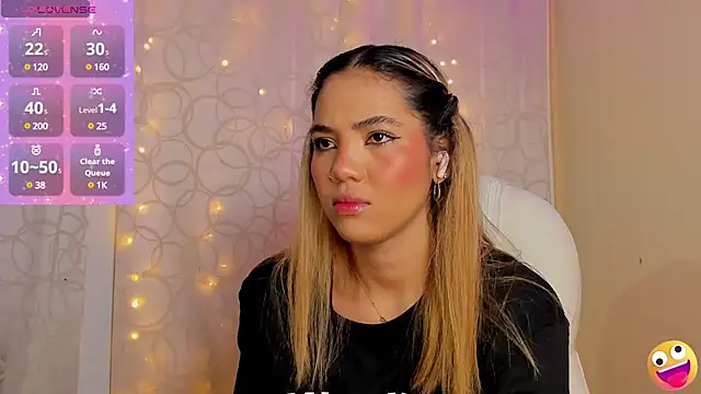 Snapshot of kata22sofia chatting on 10/24/25, 04:14 kata22sofia online show from 10/24/25, 04:14