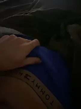 Snapshot of Eogerareeh chatting on 12/16/25, 08:41 Eogerareeh online show from 12/16/25, 08:41