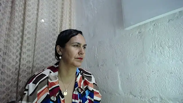 gabbyparker  online show from 11/14/25, 09:41