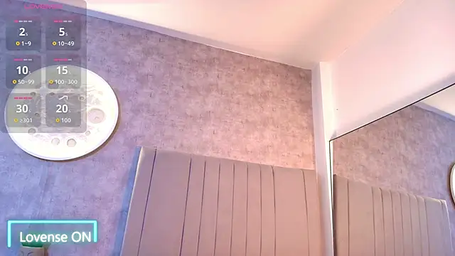 karla-ruiz online show from 09/21/25, 07:26