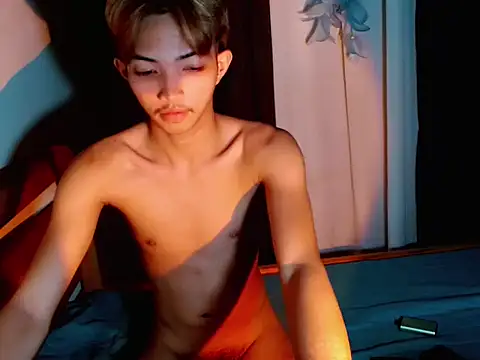 addicted to alex online show from 11/13/25, 03:55