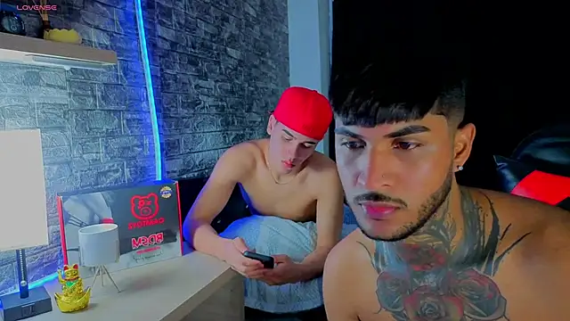 Theimperialboys  online show from 04/17/26, 12:02