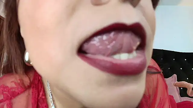 Violetta Starr online show from 09/12/25, 10:04