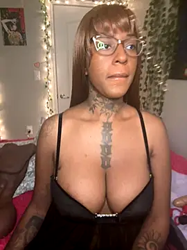 MistiSavannah online show from 11/30/25, 11:47