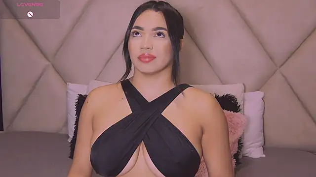 CharlotteeBrownn online show from 10/17/25, 06:05