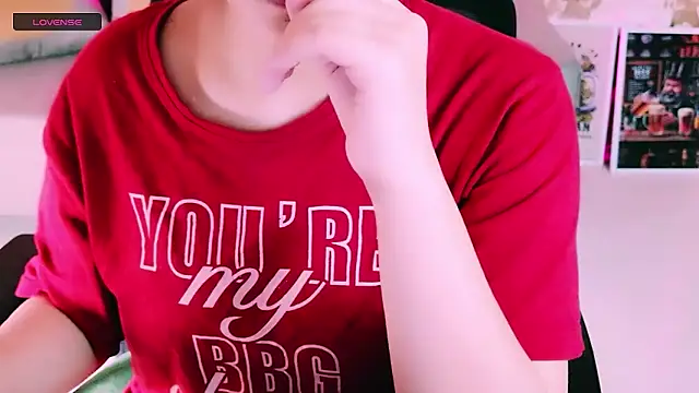 My Rose online show from 04/15/26, 02:57