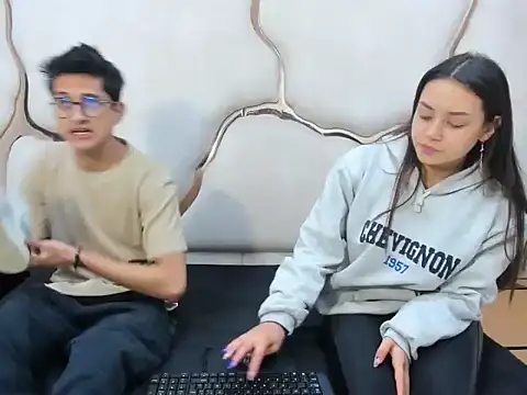 Noa Arez online show from 10/14/25, 05:30