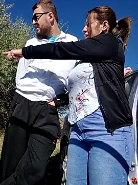 Snapshot of AlexAlice12 chatting on 10/19/25, 11:11 AlexAlice12 online show from 10/19/25, 11:11