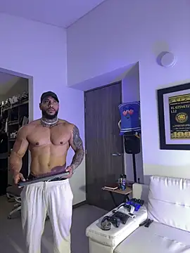 Andrew Johnnson online show from 04/22/26, 01:23