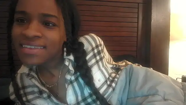 Snapshot of Marlowlovee chatting on 01/09/26, 01:30 Marlowlovee online show from 01/09/26, 01:30