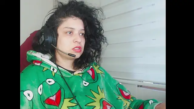 miss carmila1 online show from 09/24/25, 10:46