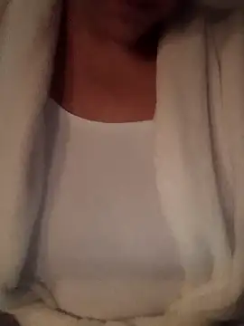 Cassandrina1 online show from 09/27/25, 05:34