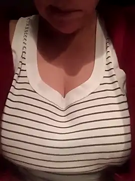 Cassandrina1 online show from 10/05/25, 05:17