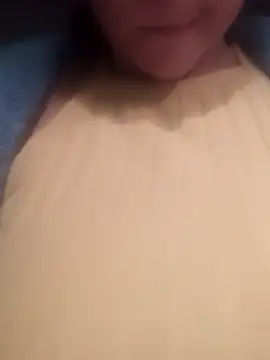 Cassandrina1 online show from 10/28/25, 05:11