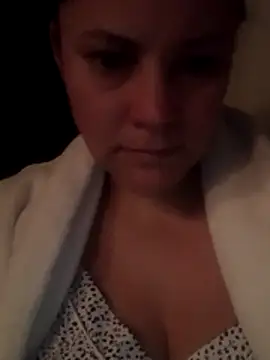 Cassandrina1 online show from 11/20/25, 04:56