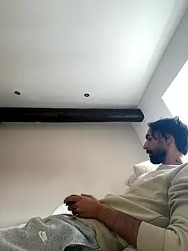 Snapshot of SergioGarcia93 chatting on 09/13/25, 12:27 SergioGarcia93 online show from 09/13/25, 12:27