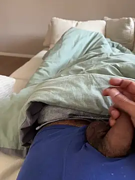 Snapshot of SergioGarcia93 chatting on 03/18/26, 03:04 SergioGarcia93 online show from 03/18/26, 03:04