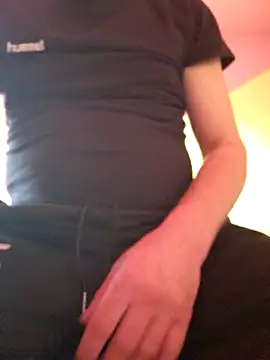 Lawrence067 online show from 12/14/25, 02:00