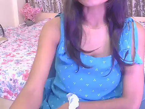 hoty-priya online show from 02/11/26, 05:01