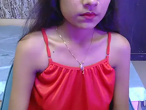 hoty-priya online show from 04/24/26, 04:37