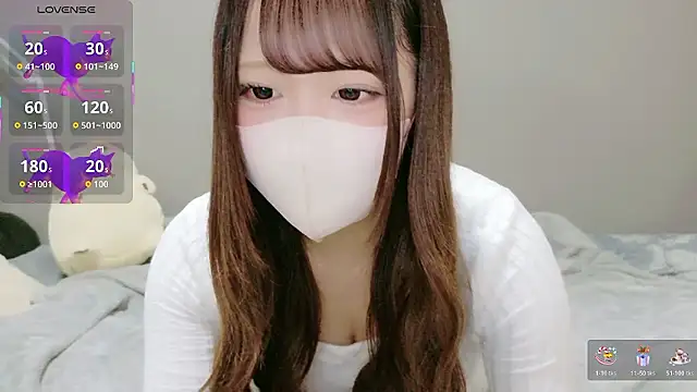 Snapshot of neko_ha_chan chatting on 02/23/26, 12:35 neko ha chan online show from 02/23/26, 12:35