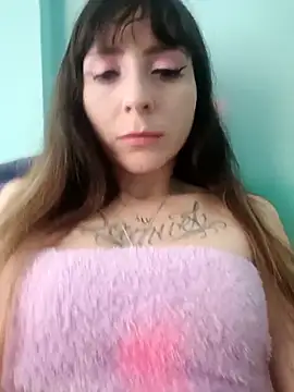 Sophiespenser online show from 04/17/26, 04:54