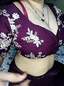 PRIYA 22 online show from 10/07/25, 04:53