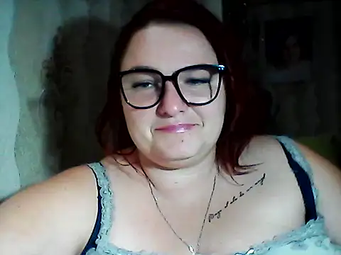 Snapshot of AngelQSky chatting on 10/01/25, 04:46 AngelQSky online show from 10/01/25, 04:46