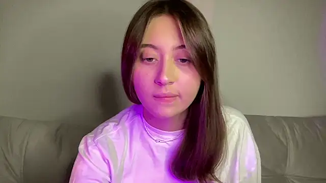 StellarAlice online show from 10/22/25, 07:24