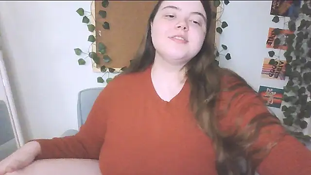 Snapshot of brattyprincessemma chatting on 09/21/25, 04:19 brattyprincessemma online show from 09/21/25, 04:19