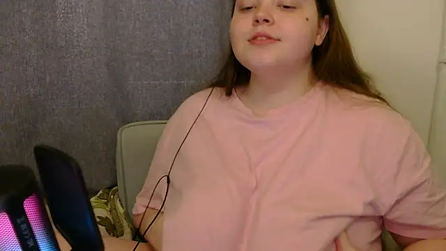 brattyprincessemma online show from 11/11/25, 06:35