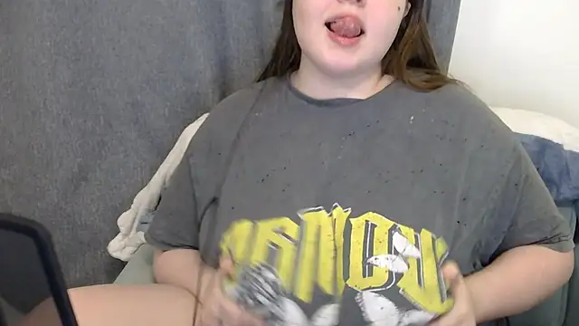 brattyprincessemma online show from 02/17/26, 09:10