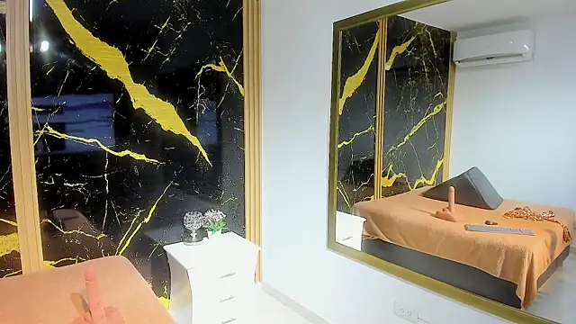 AdrianaVegga online show from 03/04/26, 03:23