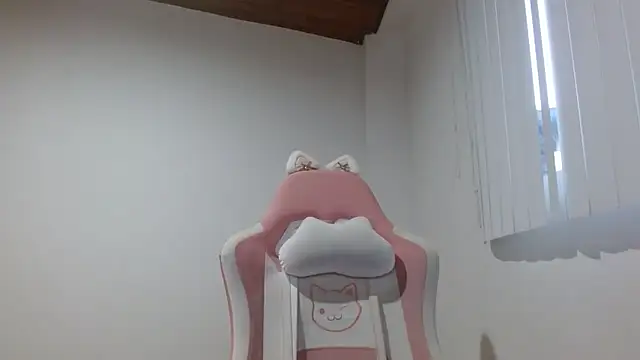 Crystal Star  online show from 09/13/25, 10:59