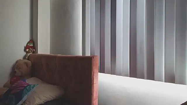 Crystal Star  online show from 11/24/25, 03:23