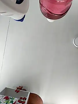 Crystal Star  online show from 12/05/25, 05:31