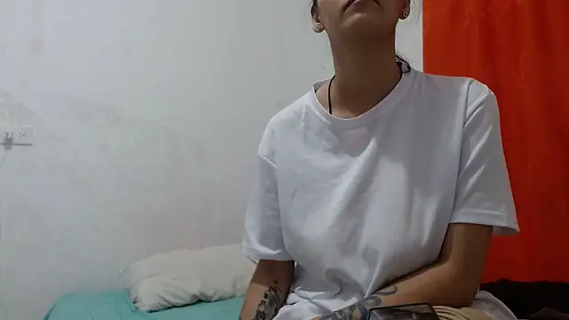 Crystal Star  online show from 02/03/26, 02:33