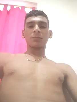 Snapshot of alex_colombiano chatting on 10/04/25, 06:28 alex colombiano online show from 10/04/25, 06:28