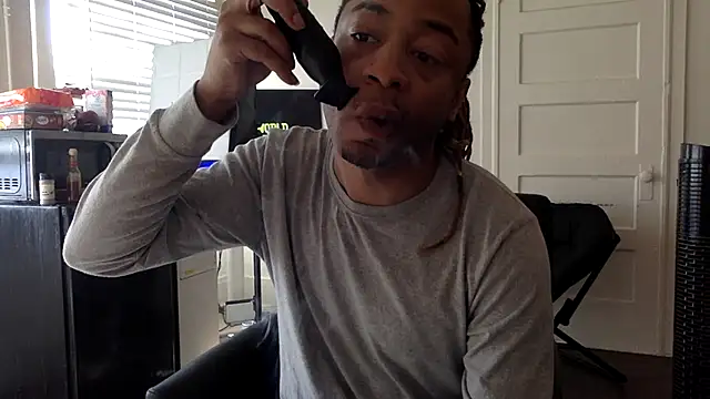 Diodre Benyoon online show from 03/05/26, 06:37