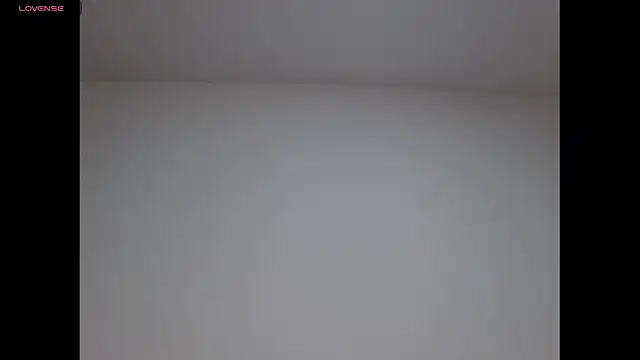 Gia Lee online show from 11/06/25, 03:40