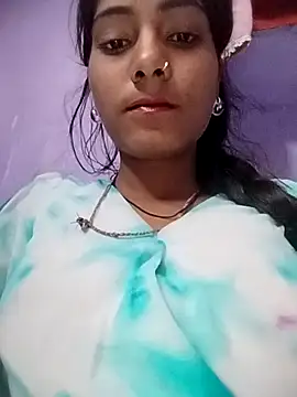 Snapshot of Mohni_singh chatting on 12/01/25, 08:03 Mohni singh online show from 12/01/25, 08:03