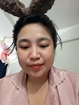 Minn-cute online show from 04/20/26, 07:44