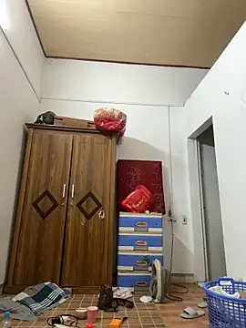 July-Asian online show from 09/22/25, 11:51