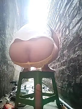 July-Asian online show from 02/21/26, 10:27