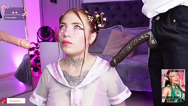 dreamleah  online show from 12/15/25, 04:06